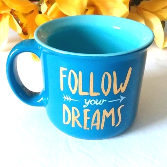BOSTON WAREHOUSE FOLLOW YOUR DREAMS INSPIRATIONAL COFFEE MUG SIZE 16oz NWT - Picture 1 of 9